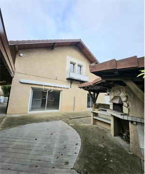 villa à la vente -   38640  CLAIX, surface 166 m2 vente villa - UBI453020063